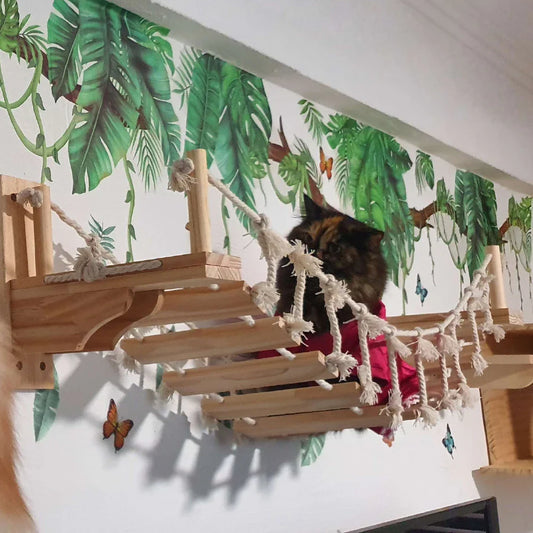 Arbre a chat Mural en Bois — Pont suspendu Cat Aventure